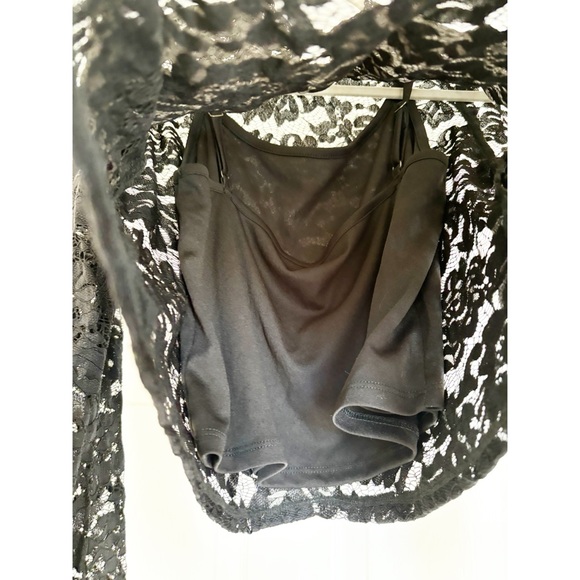 EUC wild fable Elegant Black Lace Long Sleeve Top in Size Medium - Picture 10 of 11
